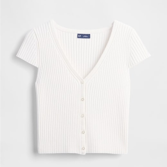 Gap Ribbed V-Neck Button-Up Top - Picture 4 of 7